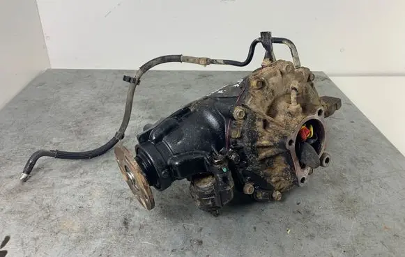 Toyota Land Cruiser (J120) Front differential 