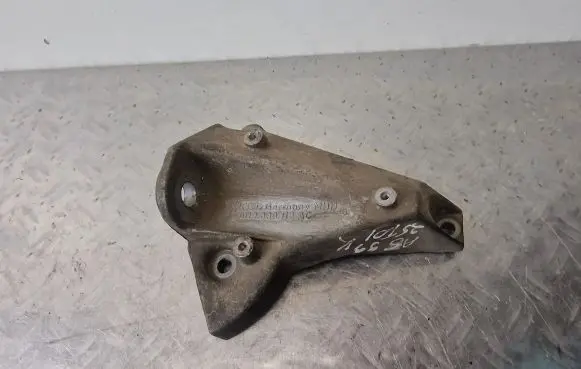 Audi A6 S6 C5 4B Gearbox mounting bracket 8D0399113AC
