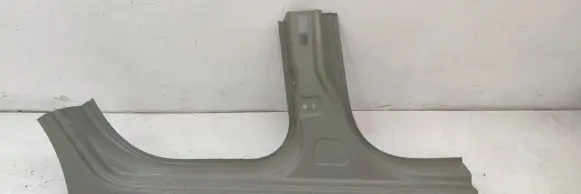 Skoda Fabia Mk3 (NJ) Sill