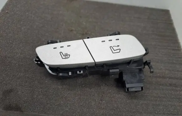 Mercedes-Benz GLC X253 C253 Seat heating switch A2059050204 HW132000 SW133101