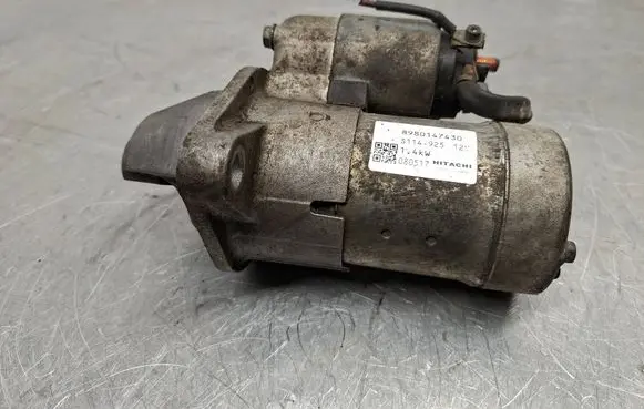 Opel Astra H Starter motor 8980147430