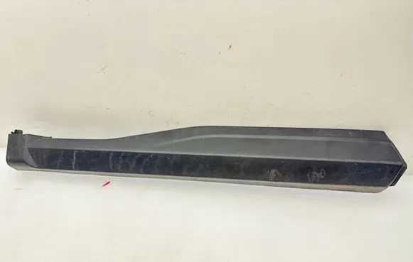 Nissan Juke II F16 Rear door trim (molding) 828706PA0A 628706PA0A