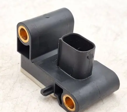 BMW 1 E82 E88 Airbag deployment crash/impact sensor 6956485 65776956485