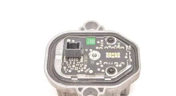 Volvo S90, V90 LED ballast control module 