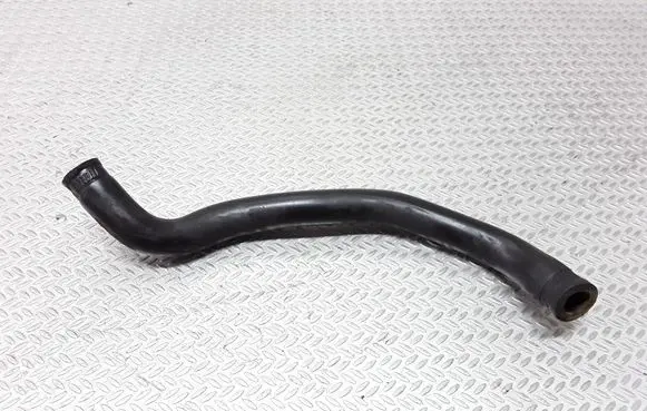 Opel Astra G Breather hose/pipe 