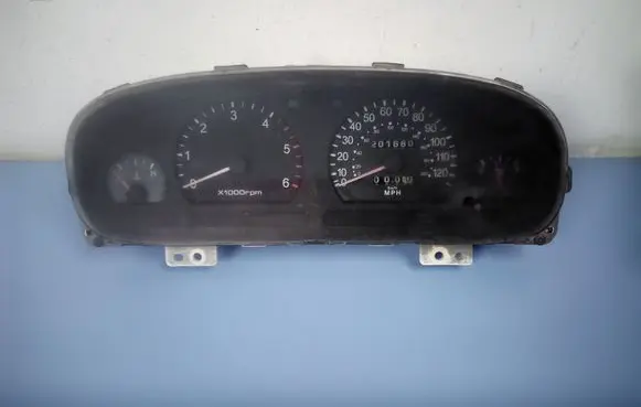 KIA Carnival Speedometer (instrument cluster) OK55F55430
