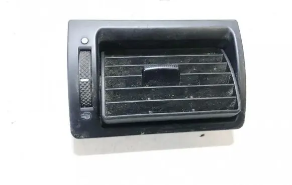 Ford Mondeo Mk III Dash center air vent grill