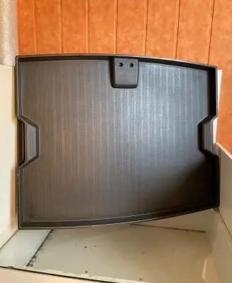 Trunk/boot floor carpet liner