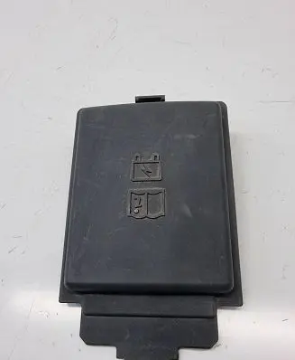 Jaguar XE Fuse box cover GX7314A076DA