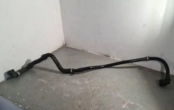 Mercedes-Benz GLC X253 C253 Engine coolant pipe/hose A2535012300