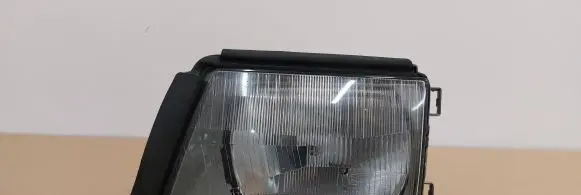 Mercedes-Benz 380 560SEC C126 Headlight/headlamp 1268203561 1305239012 1305235061