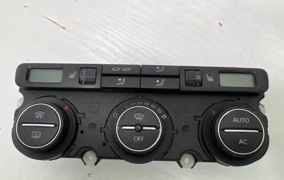 Volkswagen PASSAT B6 Climate control unit