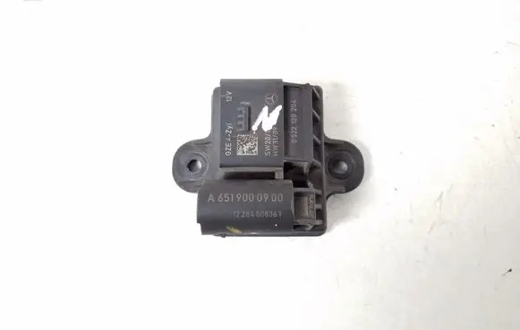 Mercedes-Benz B W246 W242 Glow plug pre-heat relay A6519000900
