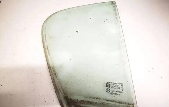Opel Corsa D Rear vent window glass as2