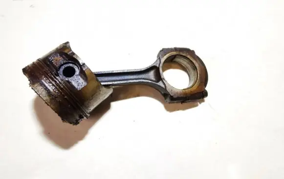 Renault Scenic I Piston with connecting rod
