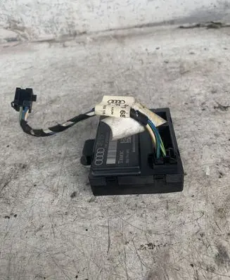 Audi A6 S6 C6 4F Door control unit/module 4F0959795