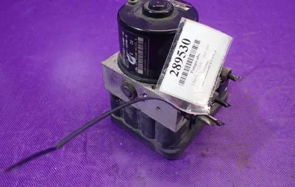 Mazda 323 F ABS Pump 2S612C405AE