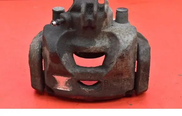 Peugeot 308 Front brake caliper 
