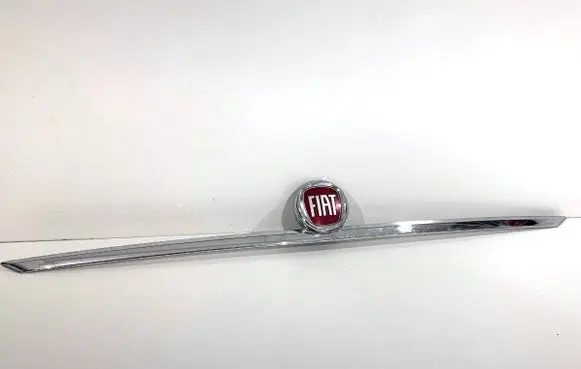 Fiat Tipo Trunk door license plate light bar