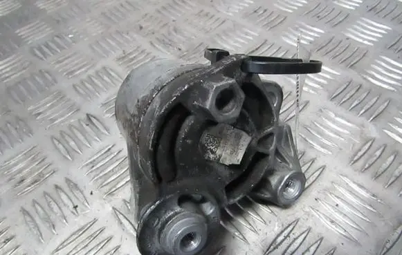 BMW 5 GT F07 Generator/alternator belt tensioner 781080702