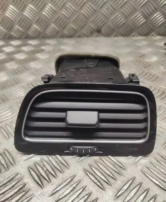 Volkswagen Golf VII Dashboard side air vent grill/cover trim 5G1819704 5G1819710A 5G1819248A