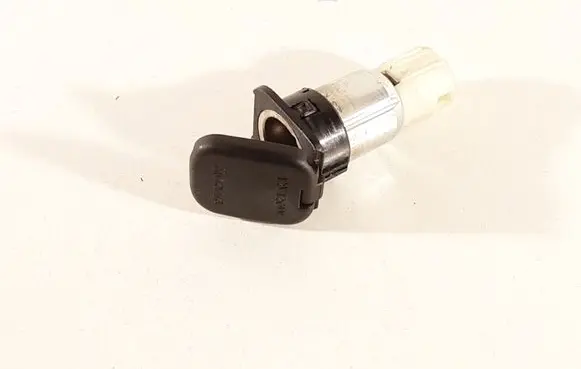 Mazda 3 II 12 V Socket (front) 