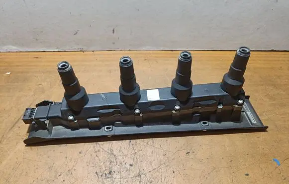 Saab 9-5 High voltage ignition coil G111493 55559955