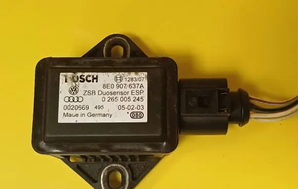 Audi A6 S6 C5 4B ESP acceleration yaw rate sensor 8E0907637A 0265005245