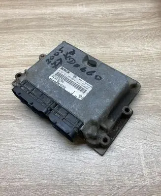 Fiat Doblo Engine control unit/module ECU 55193786 0281011557