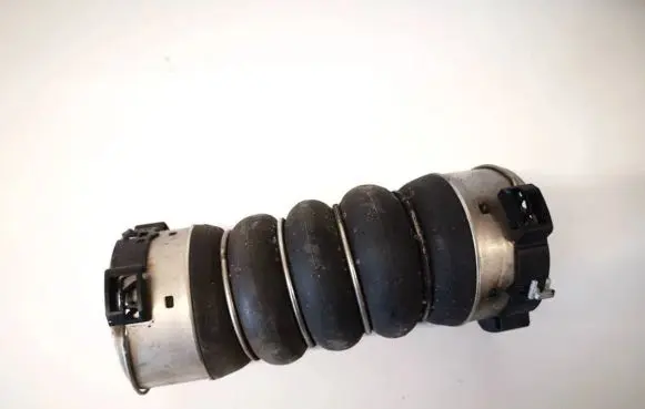BMW 5 GT F07 Intercooler hose/pipe 851345101