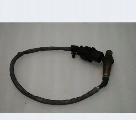 Audi Q3 8U Lambda probe sensor 06G906262