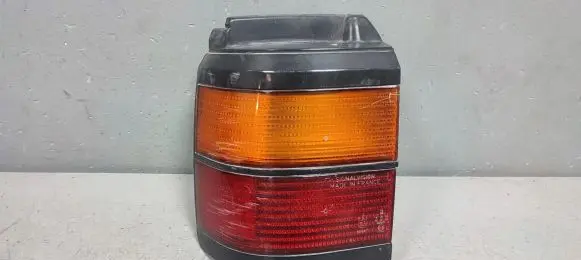 Volkswagen PASSAT B3 Rear/tail lights