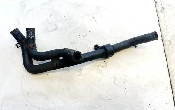 Audi A4 S4 B6 8E 8H Engine coolant pipe/hose
