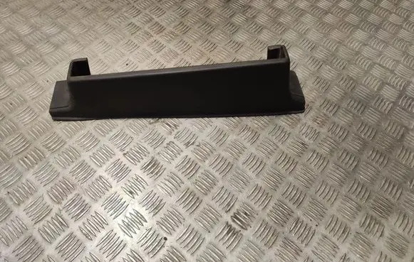 Nissan Navara D40 Front passenger seat rail trim 87507EB00X