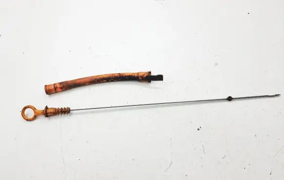 Oil level dip stick