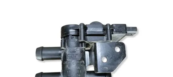 Ford Kuga III Water pump LX618C605HPB