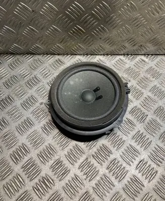 Ford Focus Front door speaker AA6T18808AA