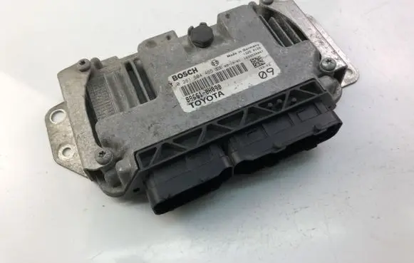 Toyota Aygo AB10 Other control units/modules 896610H090