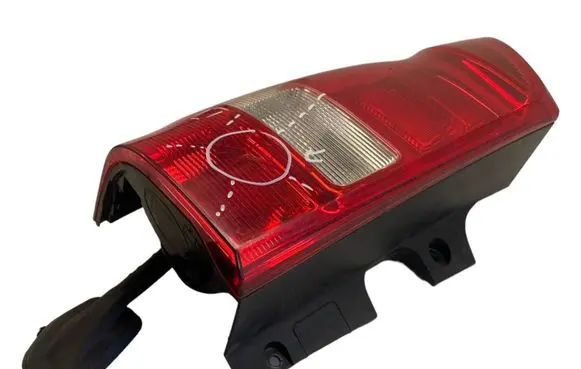 Mercedes-Benz V Class W447 Rear/tail lights L191014