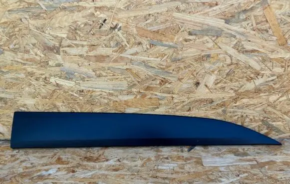 Hyundai ix35 Front door trim (molding) 877222S000