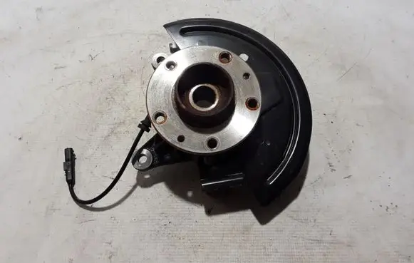 Renault Zoe Front wheel hub 400155911R