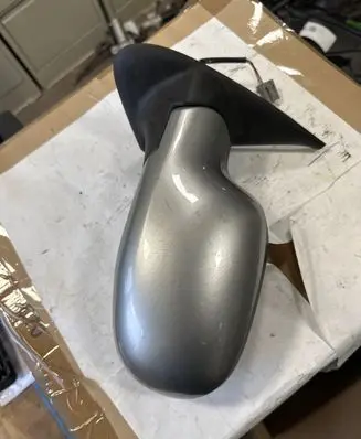 Nissan Micra Front door electric wing mirror E2011031