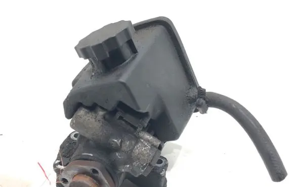 Mercedes-Benz Vito Viano W639 Power steering pump A0034867201