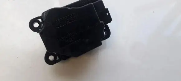 Volvo C30 Air flap motor/actuator 1N5H19E616AD 1N5H-19E616-AD