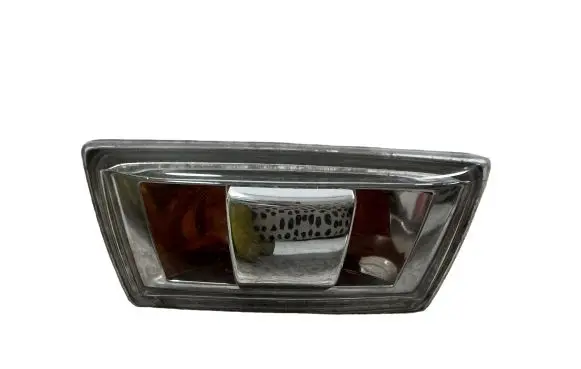 Opel Corsa E Front fender indicator light 13252456 13252455