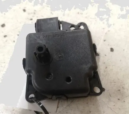 Chrysler Grand Voyager V Air flap motor/actuator M8679001