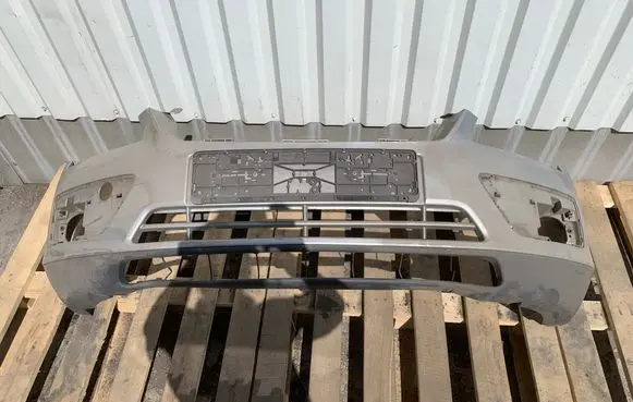 Ford Focus Front bumper 4M5117757A