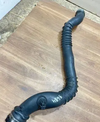 BMW 3 E90 E91 Intercooler hose/pipe 7797483