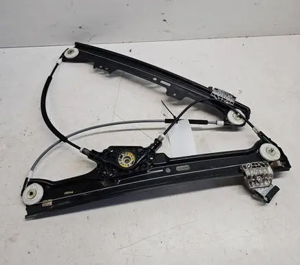 BMW 5 E60 E61 Front door manual window regulator 992637