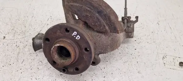 Volkswagen Sharan Front wheel hub